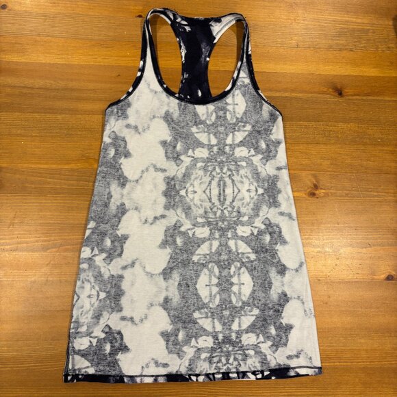 𝅺Lululemon Every Yogi Racerback Tank Top in Ink Blot White Deep Indigo​​​ - Picture 9 of 16